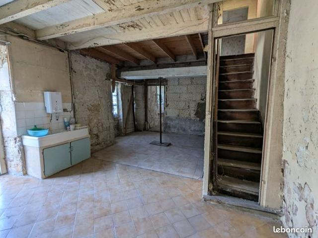 Maison vente à Saintes, Mortagne-sur-gironde