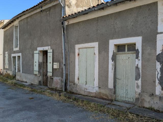 Maison vente à Saintes, Mortagne-sur-gironde