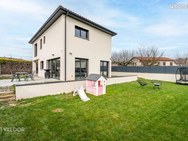 Maison vente à Villefranche-sur-Saône, Rhône