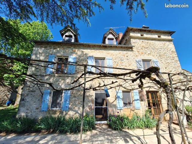 Maison vente à Villefranche-de-Rouergue, Savignac