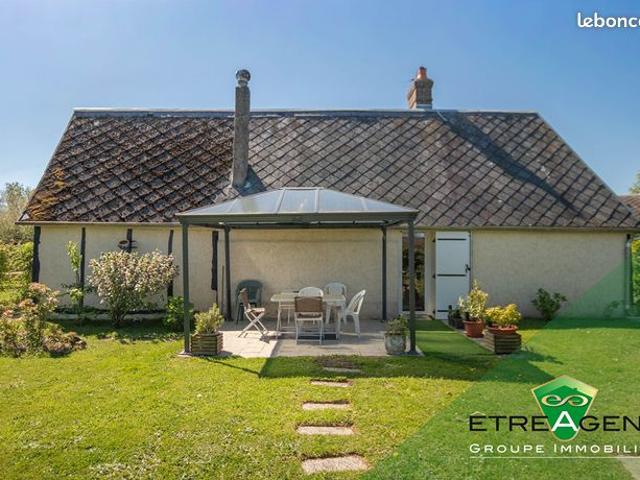 Maison vente à Évreux, Le Fidelaire