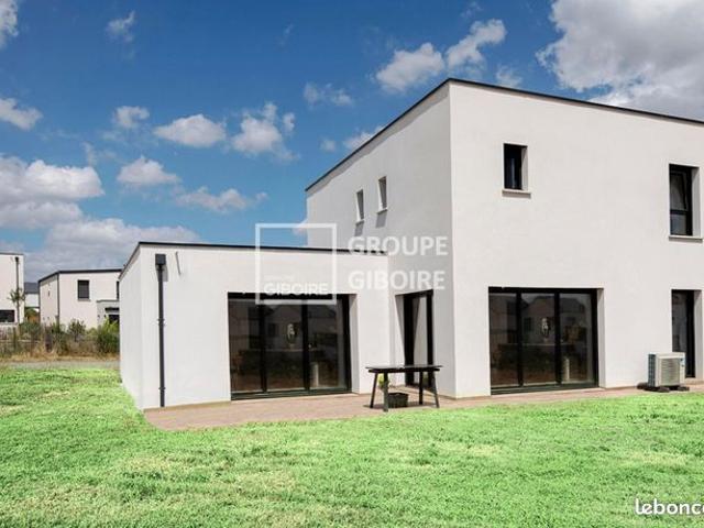 Maison vente à La Chapelle-des-fougeretz, Ille-et-Vilaine