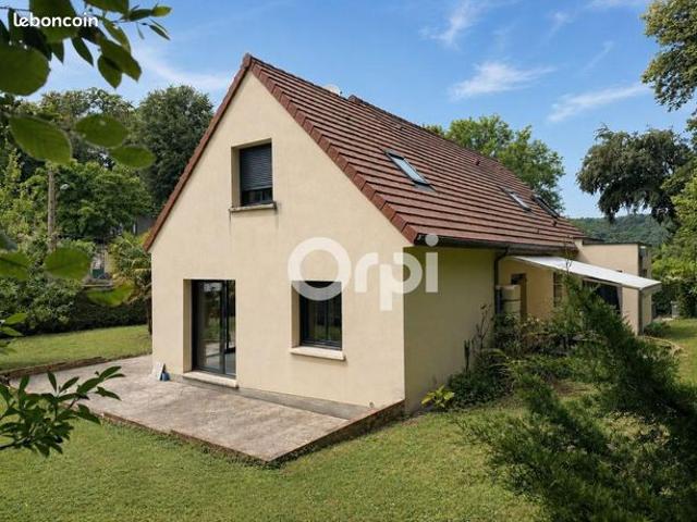 Maison vente à Fontainebleau, Thomery