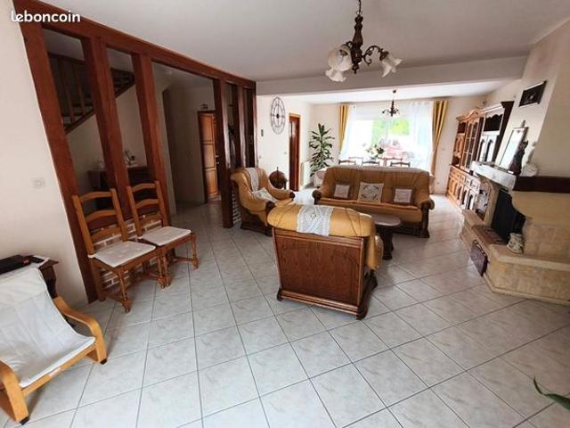 Maison vente à Compiègne, Tracy-le-mont