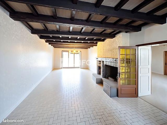 Maison vente à Vesoul, Delain
