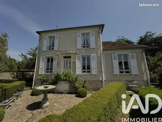 Maison vente à Fontainebleau