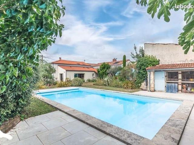 Maison vente à Thairé, Charente-Maritime