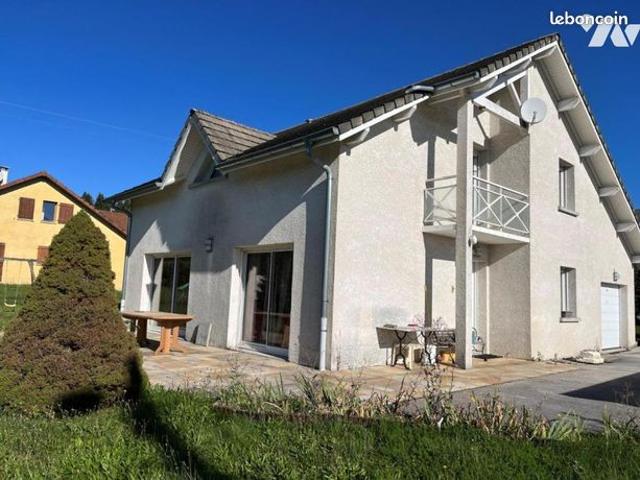 Maison vente à Saint-Claude, Viry
