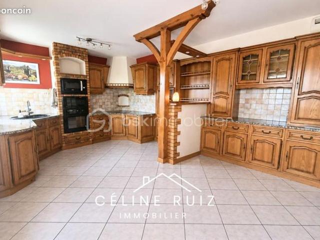 Maison vente à Angers, Beaucouzé
