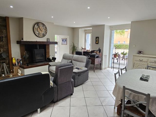 Maison vente à France métropolitaine, Saint-mars-du-désert