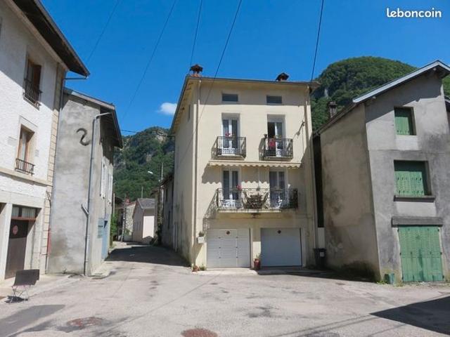 Maison vente à Belley, Chaley