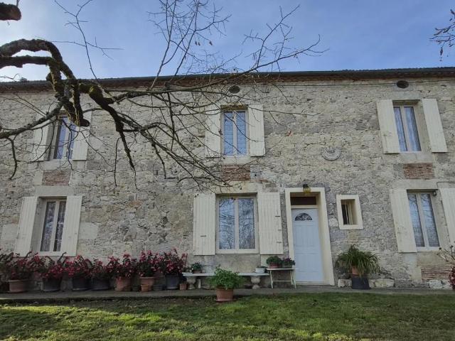 Maison vente à La Sauvetat-de-savères, Larène