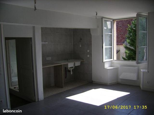 Maison vente à Mamers, Neufchâtel-en-saosnois