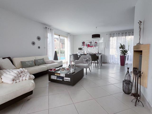 Maison vente à Angers, Saint-mathurin-sur-loire