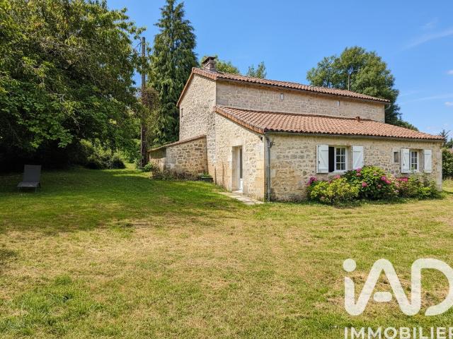 Maison vente à Sers, Charente