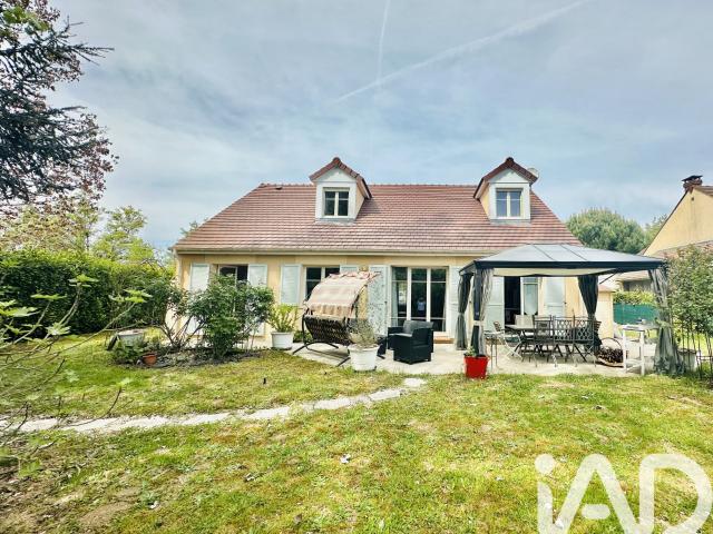 Maison vente à Saint-Arnoult-en-Yvelines, Yvelines