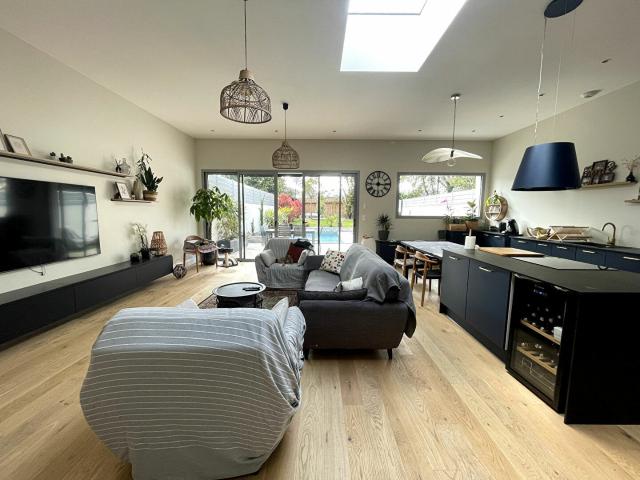 Maison vente à Bordeaux, Pessac