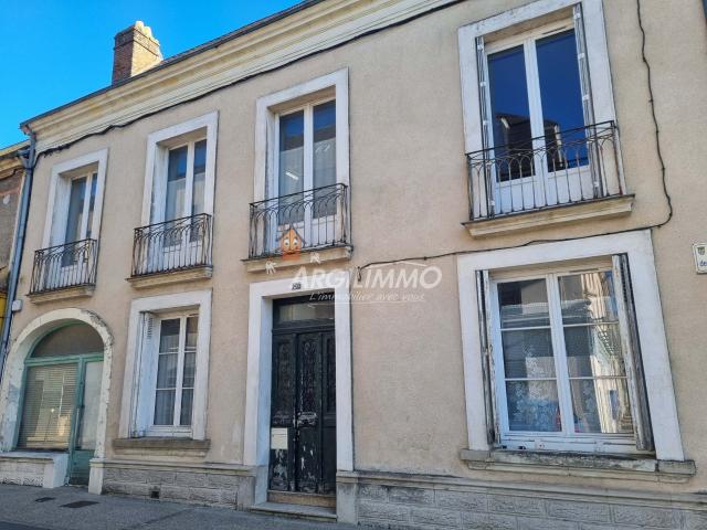 Maison vente à La Montcharrière, Saint-Calais