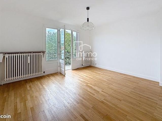 Maison vente à Bourg-en-Bresse, Bourg-en-bresse