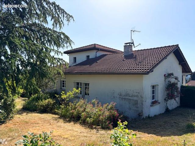 Maison vente à Montbrison, Noirétable