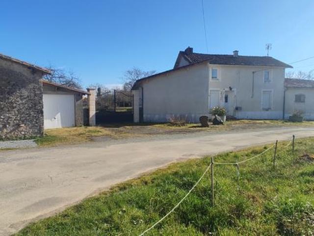 Maison vente à Parthenay, Fomperron