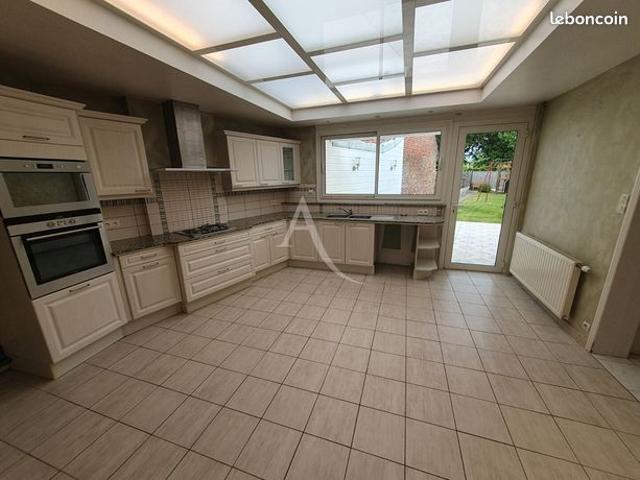 Maison vente à Dunkerque, Renescure