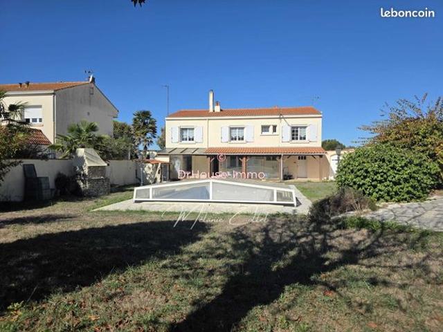 Maison vente à L'Houmeau, Charente-Maritime