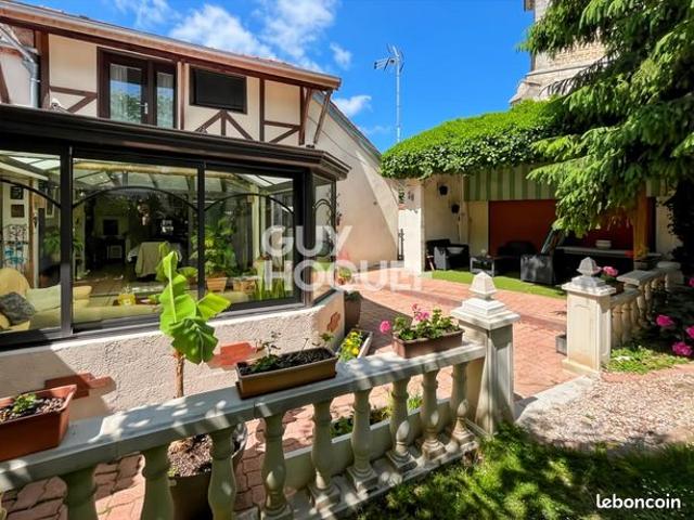 Maison vente à Verneuil-l'Étang, Seine-et-Marne