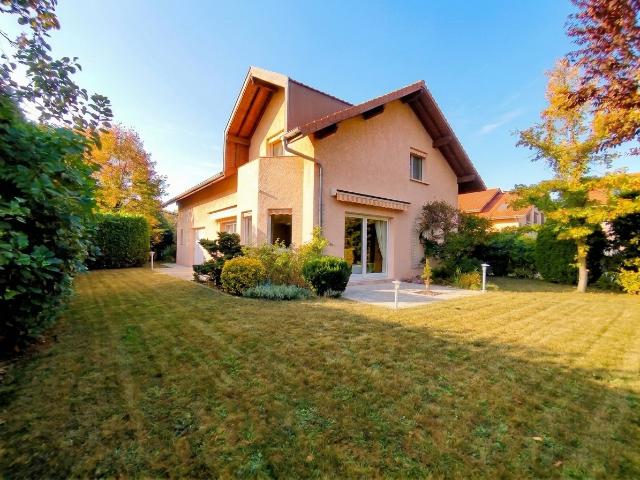 Maison vente à Saint-Julien-en-Genevois, Ambilly