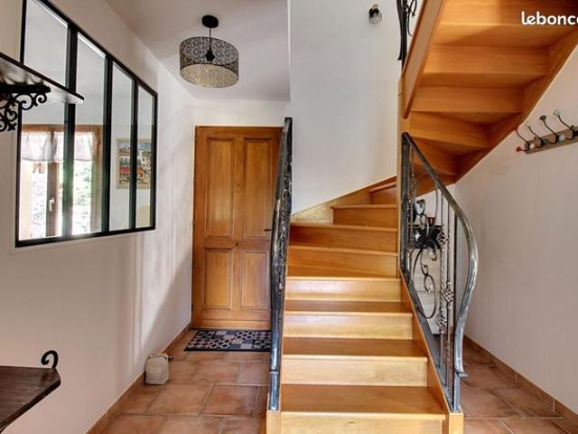 Maison vente à Brignoles, Le Thoronet