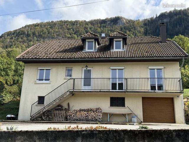 Maison vente à Coyrière, Jura