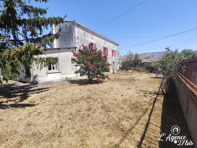 Maison vente à Juscorps, Deux-Sèvres