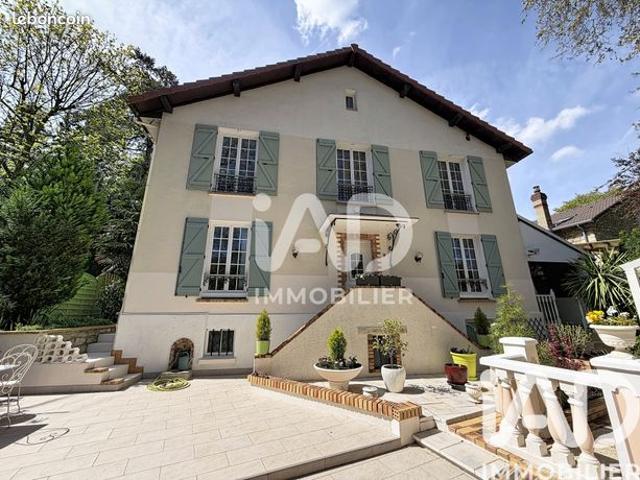 Maison vente à Saint-Germain-en-Laye, Marly-le-roi