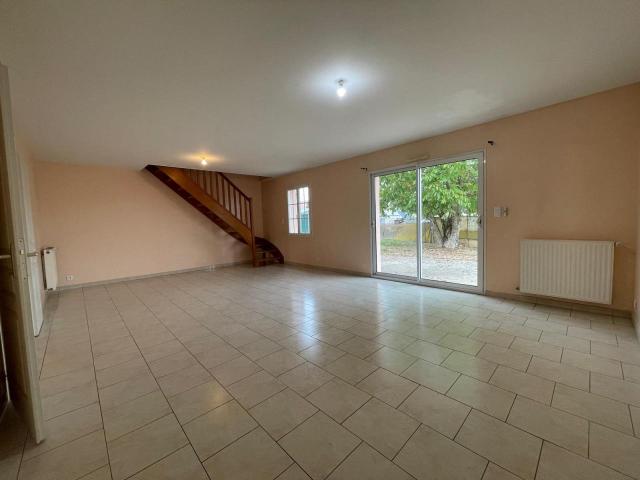 Maison location à Trouy, Cher