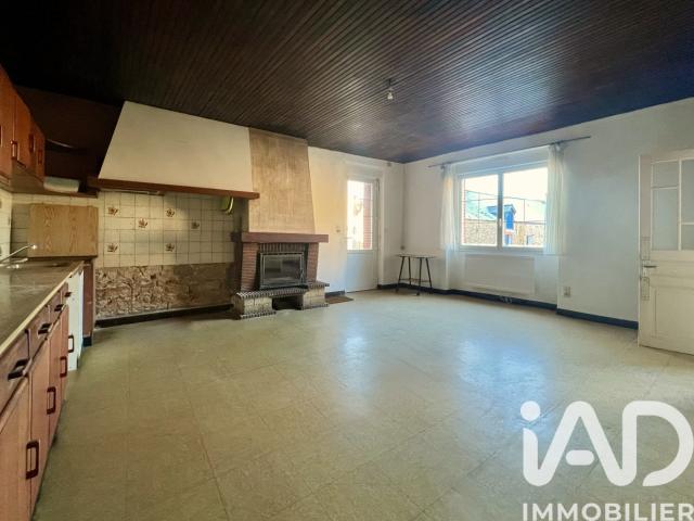 Maison vente à La Lipanière, Fercé