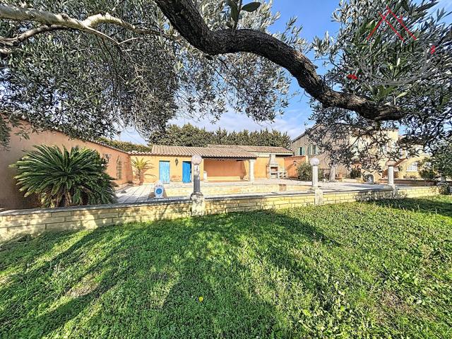 Maison vente à Carpentras, Sainte-cécile-les-vignes