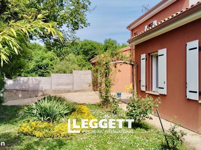 Maison vente à Saintes, La Vallée