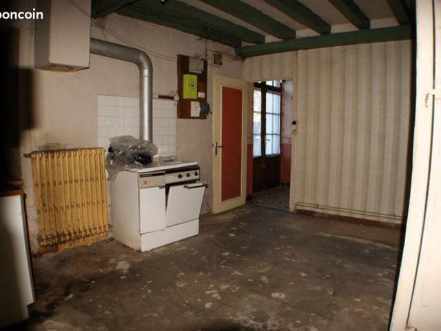 Maison vente à Fontenay-le-Comte, Saint-pierre-du-chemin