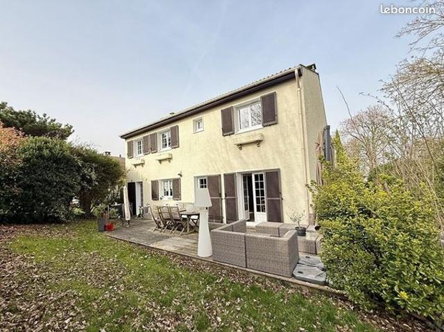 Maison vente à Mantes-la-Jolie, Epône