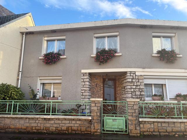 Maison vente à Saint-Amand-Montrond, Lignières