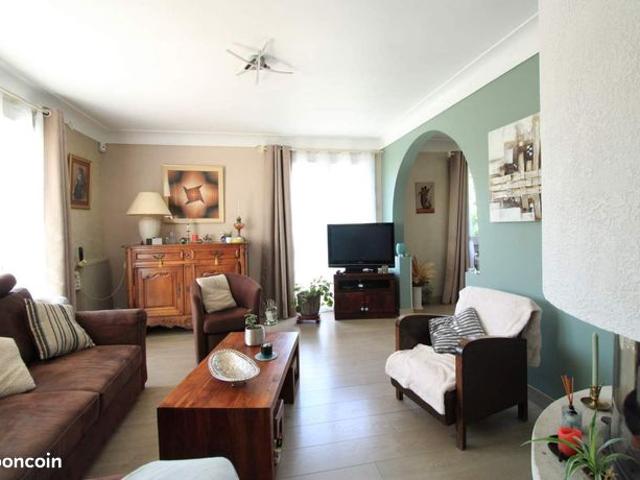 Maison vente à Poitiers, Béruges