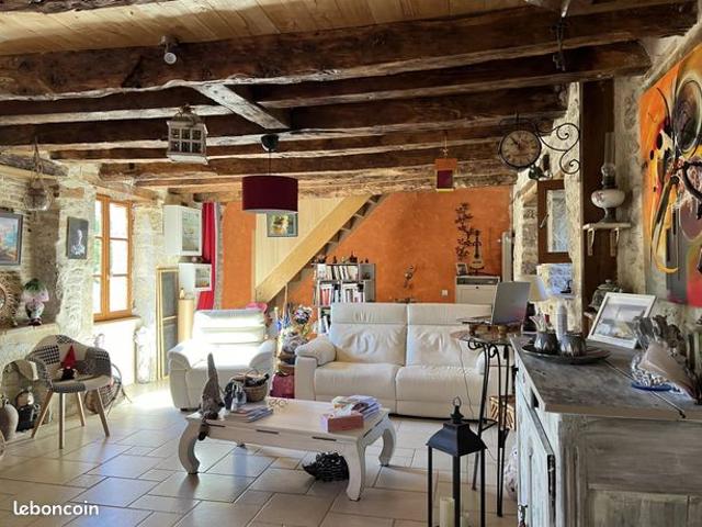 Maison vente à Lauzès, Lot