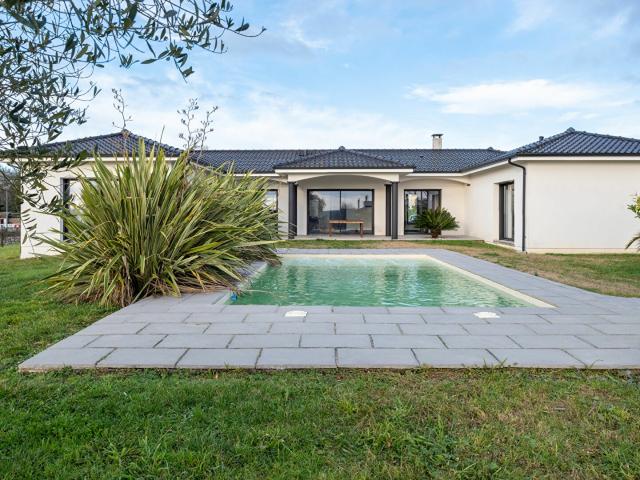 Maison vente à Mouscardès