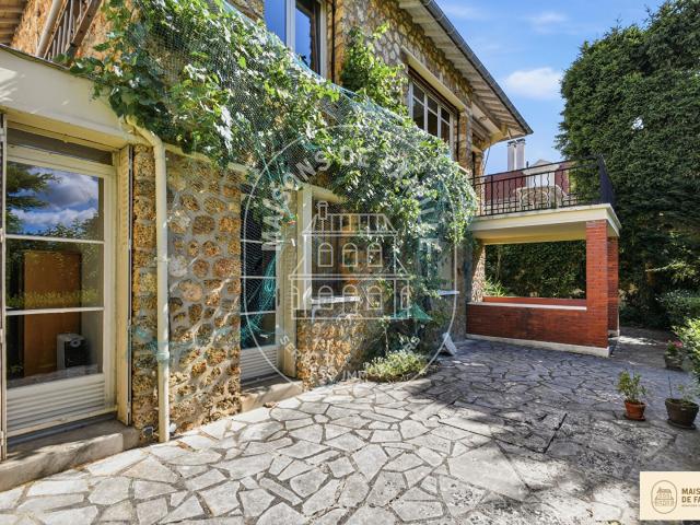 Maison vente à Nanterre, Garches