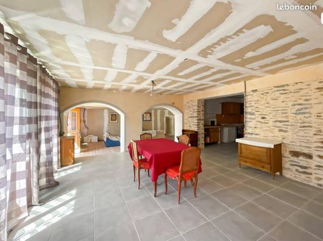 Maison vente à Pontivy, Bretagne