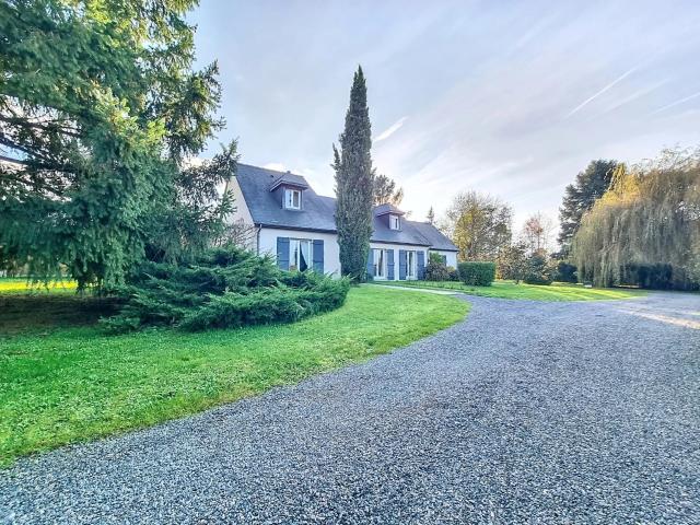 Maison vente à Loches, Bléré