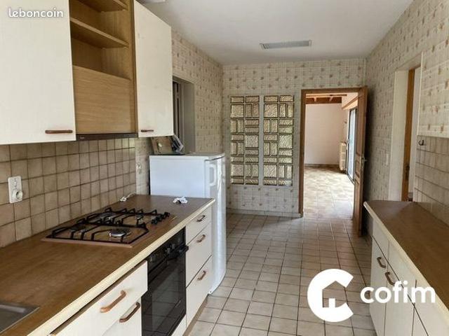 Maison vente à Forcalquier, Thèze