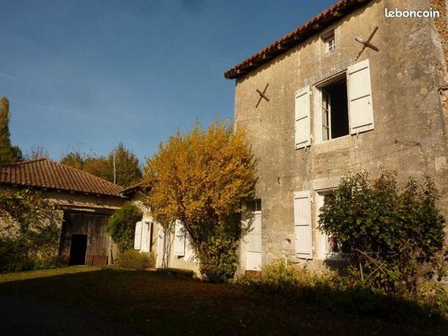Maison vente à Saint-Claud, Charente