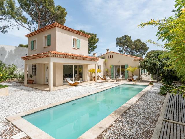 Maison vente à Marseille, Cassis