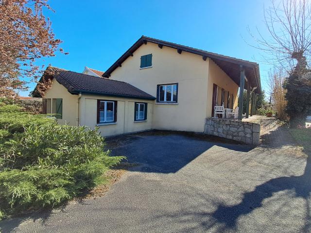 Maison vente à Montbrison, Savigneux